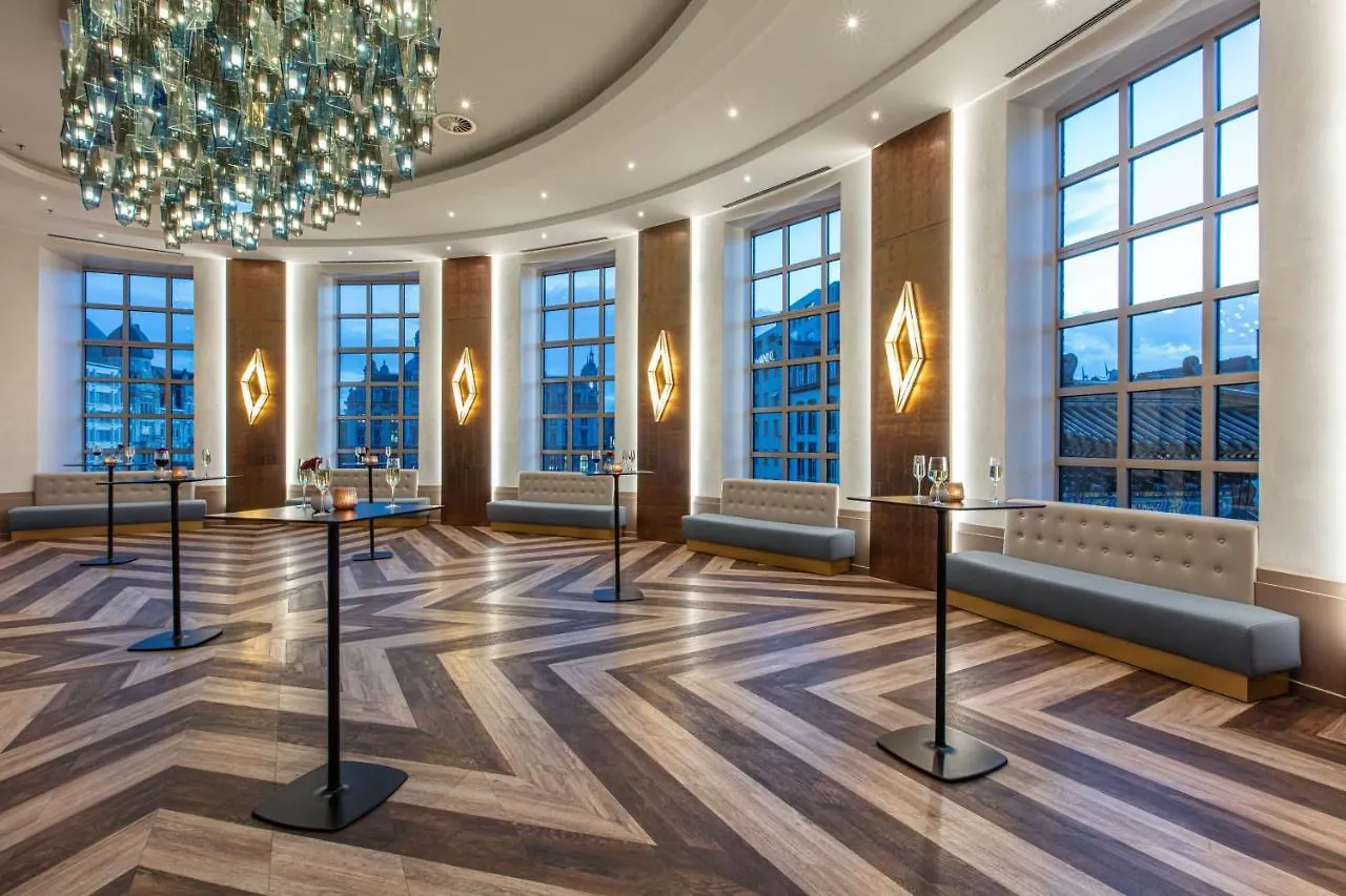 **** Hotel Radisson Blu Hotel, Antwerp City Centre Bélgica