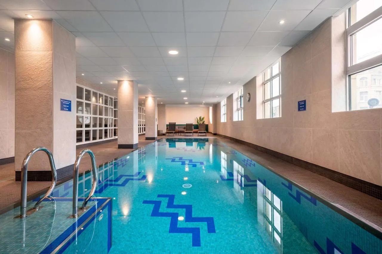 **** Hotel Radisson Blu Hotel, Antwerp City Centre Bélgica