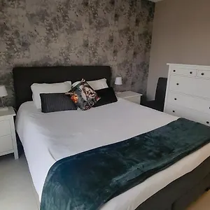 Gezellig In Brugge, Nabij Damme. Brujas